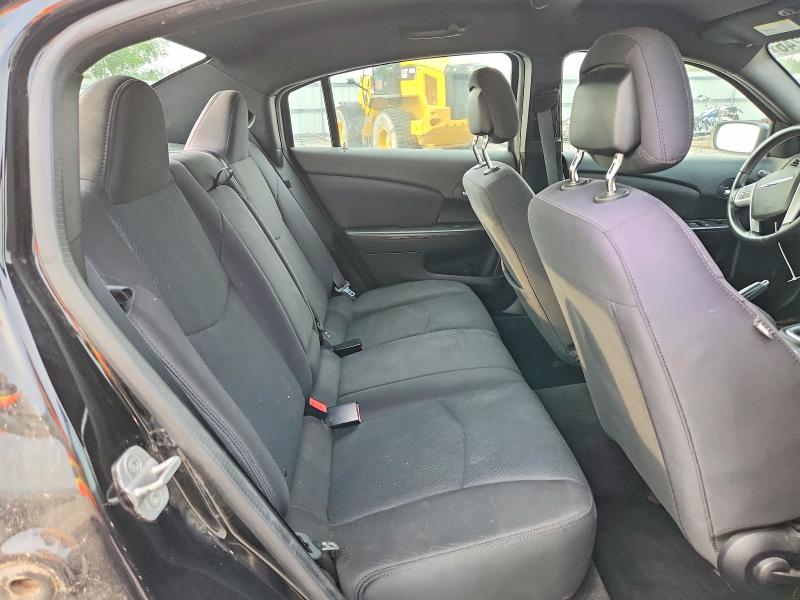64696246 :رقم المزاد ، 1C3CCBBB9DN674434 vin ، 2013 Chrysler 200 مزاد بيع