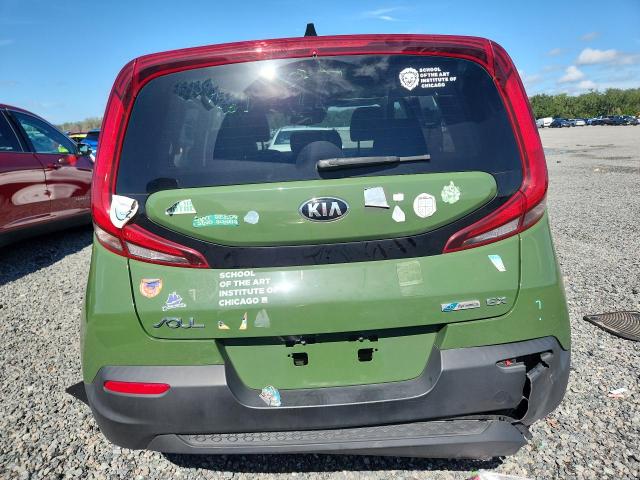 64062976 :رقم المزاد ، KNDJ33AU2M7134746 vin ، 2021 Kia Soul مزاد بيع