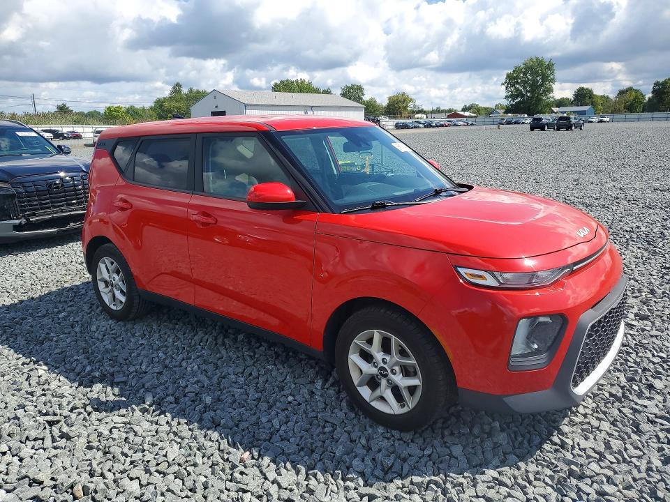 66518646 :رقم المزاد ، KNDJ23AUXN7183200 vin ، 2022 Kia Soul مزاد بيع