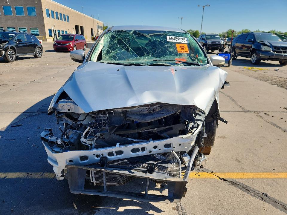 66489036 :رقم المزاد ، 1FADP3F28GL280479 vin ، 2016 Ford Focus مزاد بيع