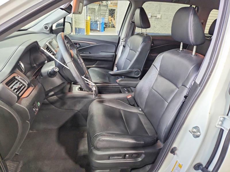 Продаж на аукціоні авто 2018 Honda Pilot, vin: 5FNYF6H56JB001726, номер лоту: 63580416