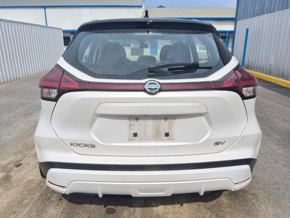 61388996 :رقم المزاد ، 3N1CP5CV6ML512676 vin ، 2021 Nissan Kicks مزاد بيع