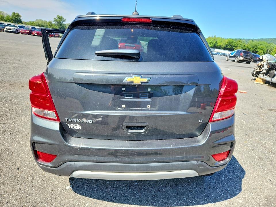 66073536 :رقم المزاد ، KL7CJPSB6JB666574 vin ، 2018 Chevrolet Trax مزاد بيع
