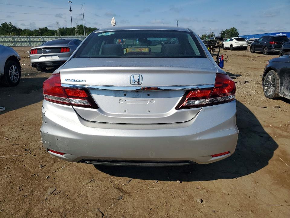 2013 Honda Civic მანქანა იყიდება აუქციონზე, vin: 19XFB2F88DE067987, აუქციონის ნომერი: 65433206