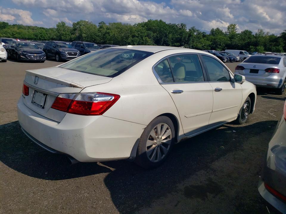 Продажа на аукционе авто 2013 Honda Accord, vin: 1HGCR2F83DA173895, номер лота: 65590706