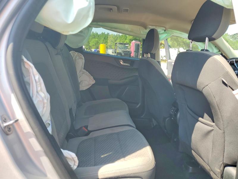 64417716 :رقم المزاد ، 1FMCU9G68LUB37423 vin ، 2020 Ford Escape مزاد بيع