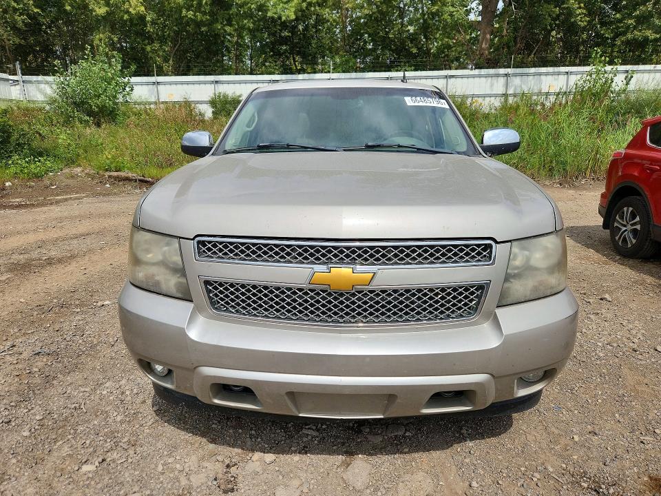 66485796 :رقم المزاد ، 1GNSK5E35BR183226 vin ، 2011 Chevrolet Suburban مزاد بيع