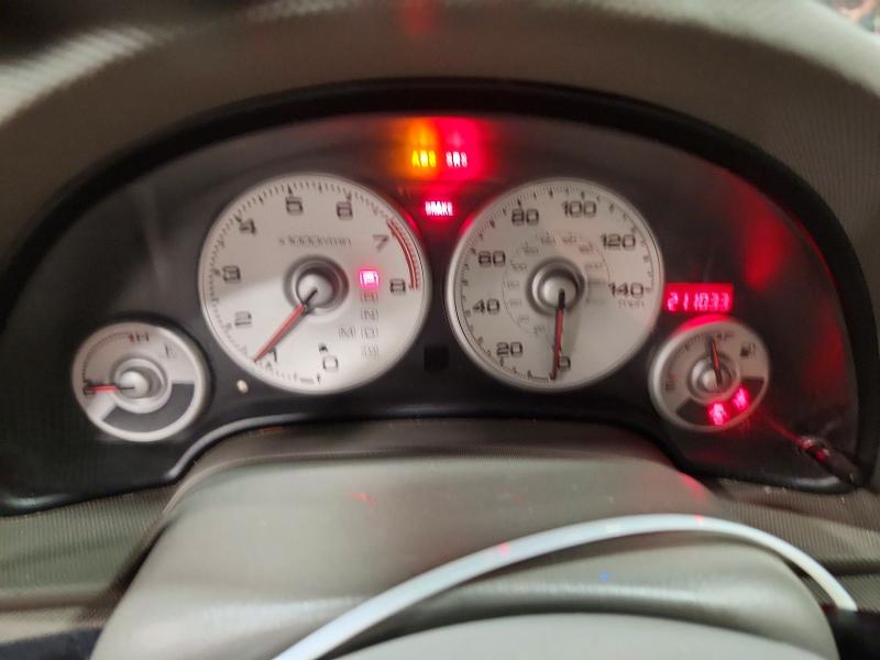 64700946 :رقم المزاد ، JH4DC54814S016805 vin ، 2004 Acura Rsx مزاد بيع