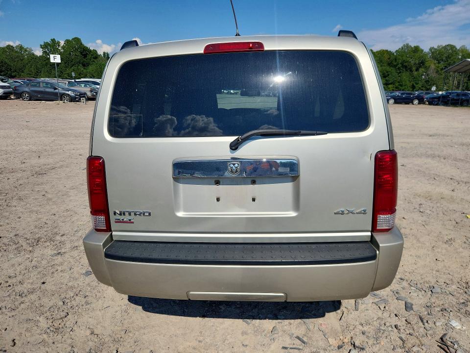 67094286 :رقم المزاد ، 1D8GU58K38W287771 vin ، 2008 Dodge Nitro مزاد بيع