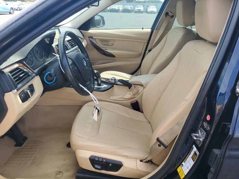 65796186 :رقم المزاد ، WBA3B1C57DK128943 vin ، 2013 Bmw 320 مزاد بيع