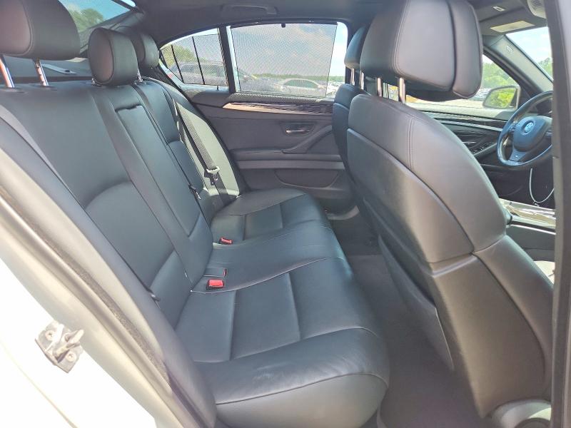 64666906 :رقم المزاد ، WBAFU9C57BC786176 vin ، 2011 Bmw 550 مزاد بيع