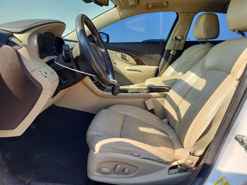 64105866 :رقم المزاد ، 1G4GE5G33FF232302 vin ، 2015 Buick Lacrosse مزاد بيع