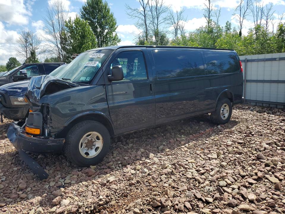 Auction sale of the 2017 Chevrolet Express G3500, vin: 1GCZGHFG6H1130070, lot number: 63470126