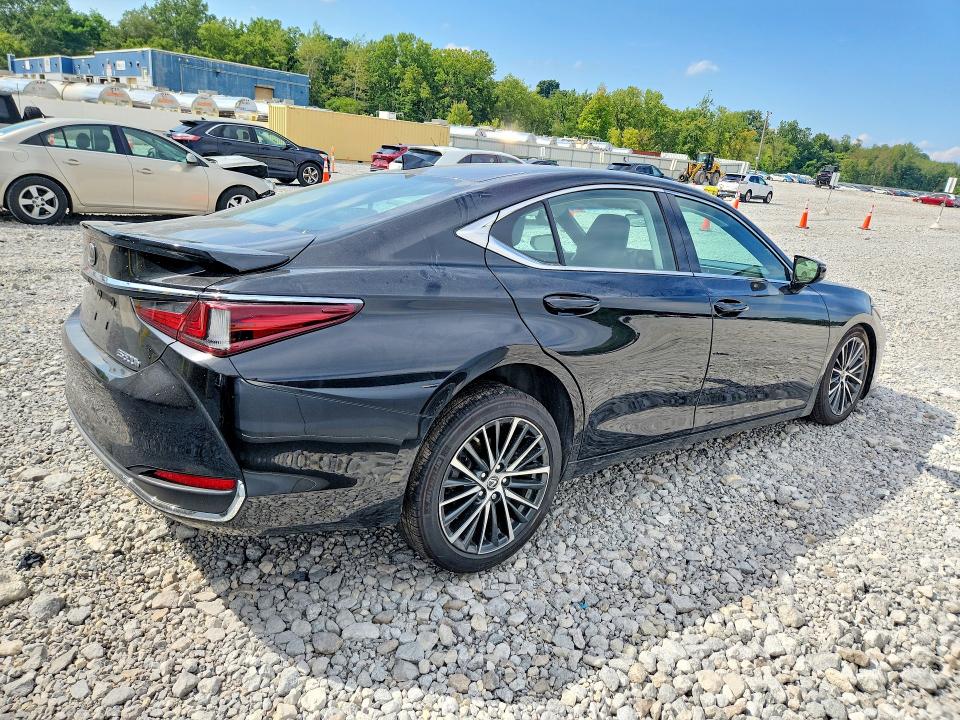2025 Lexus Es 300h მანქანა იყიდება აუქციონზე, vin: 58ADA1C11SU060832, აუქციონის ნომერი: 66287486