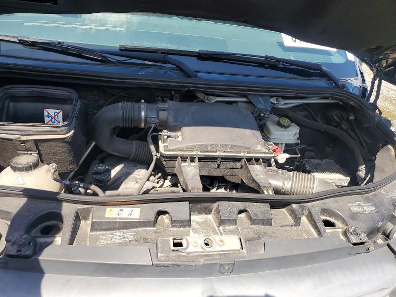 64149106 :رقم المزاد ، WD4PF0CD5KT004712 vin ، 2019 Mercedes-benz Sprinter مزاد بيع