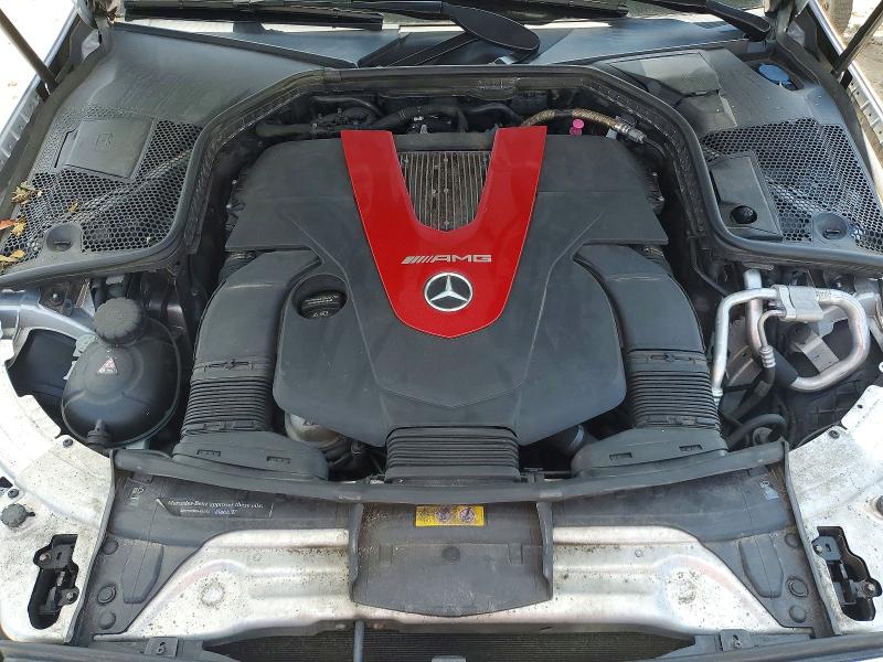 63907736 :رقم المزاد ، 55SWF6EB0JU238793 vin ، 2018 Mercedes-benz C مزاد بيع