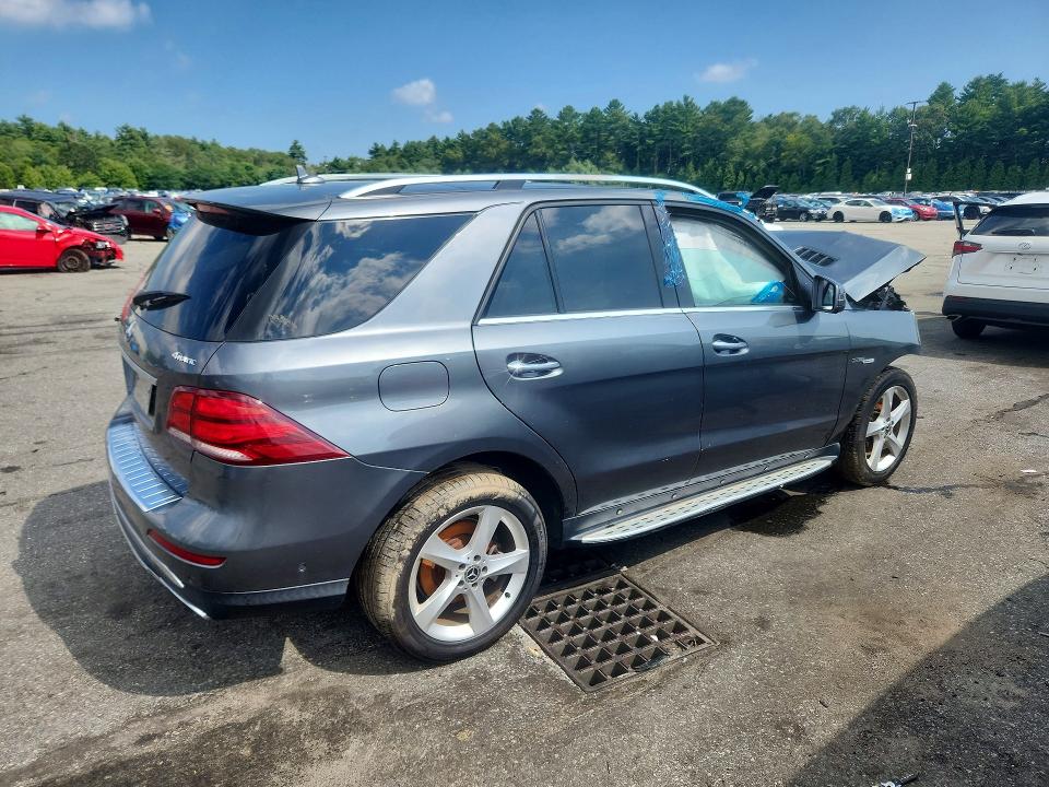 2018 Mercedes-benz Gle მანქანა იყიდება აუქციონზე, vin: 4JGDA5HB8JB090582, აუქციონის ნომერი: 64236066