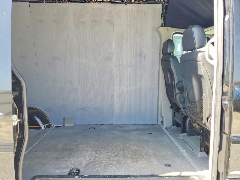 65988666 :رقم المزاد ، WDZPE7CC7A5478810 vin ، 2010 Mercedes-benz Sprinter مزاد بيع