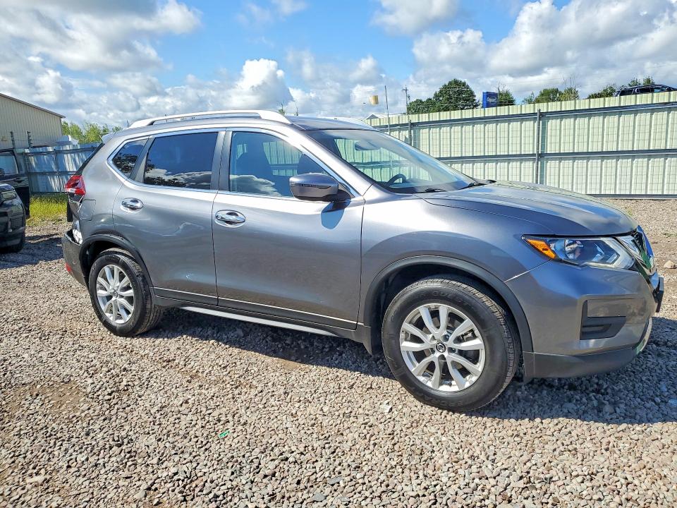 2018 Nissan Rogue მანქანა იყიდება აუქციონზე, vin: KNMAT2MV1JP617980, აუქციონის ნომერი: 66947996
