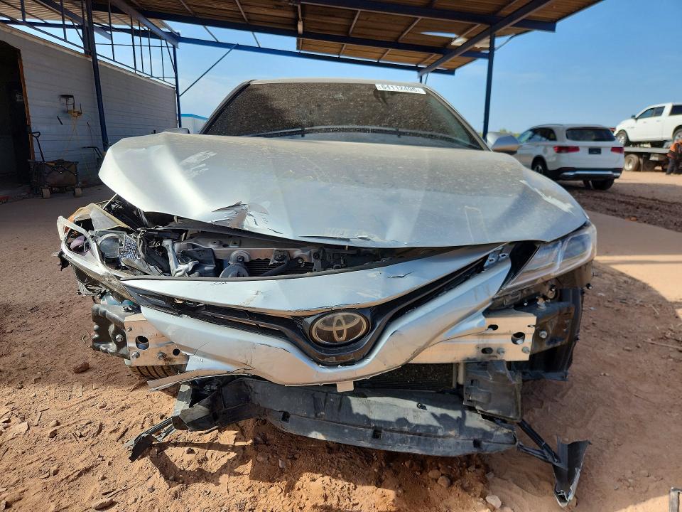 Продажа на аукционе авто 2019 Toyota Camry, vin: 4T1B11HK1KU239484, номер лота: 64112496