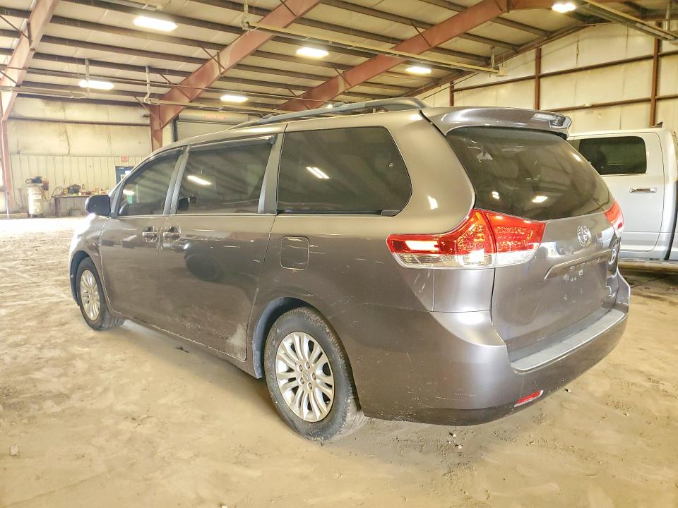 Продажа на аукционе авто 2014 Toyota Sienna, vin: 5TDYK3DC5ES490541, номер лота: 65214906