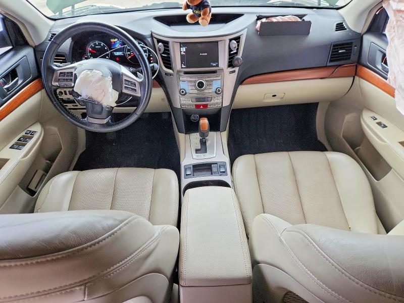 2014 Subaru Outback მანქანა იყიდება აუქციონზე, vin: 4S4BRCMC1E3273924, აუქციონის ნომერი: 65728716