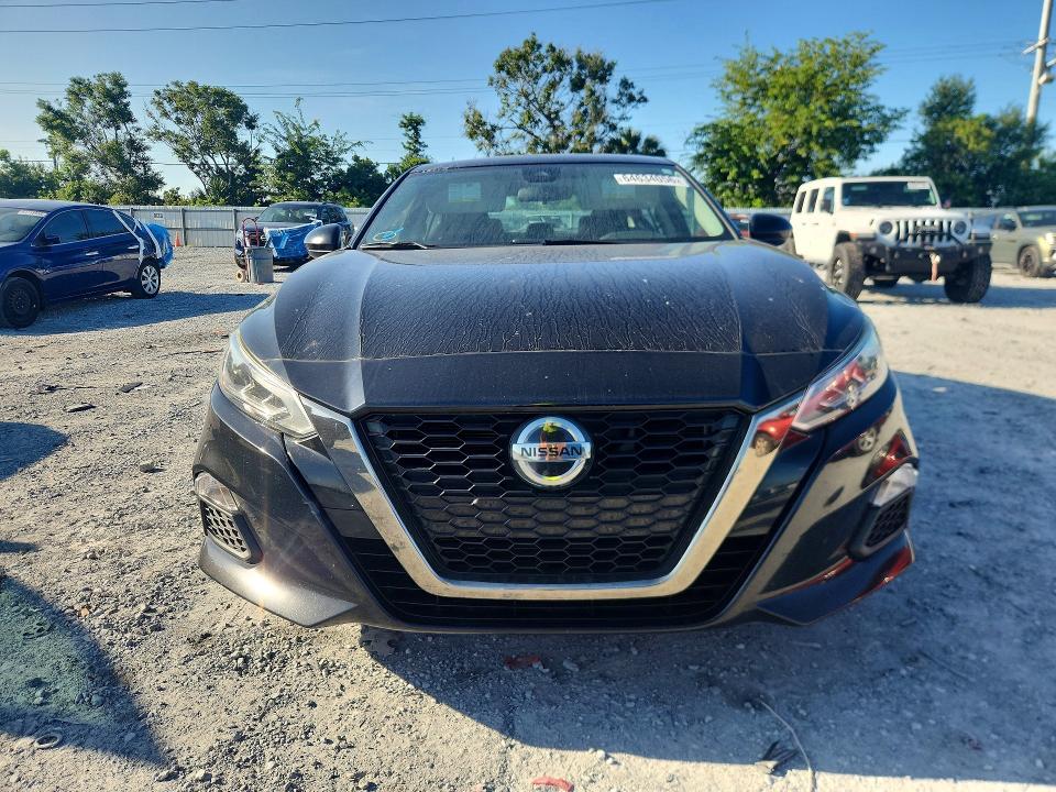 2021 Nissan Altima მანქანა იყიდება აუქციონზე, vin: 1N4BL4CV0MN306242, აუქციონის ნომერი: 64634056