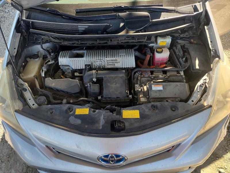 67316806 :رقم المزاد ، JTDZN3EU7D3271440 vin ، 2013 Toyota Prius V مزاد بيع