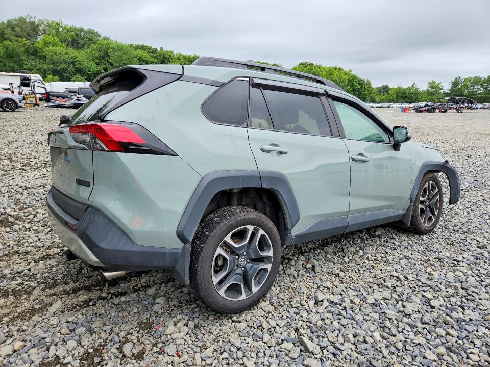 64037536 :رقم المزاد ، 2T3J1RFV0KW012527 vin ، 2019 Toyota Rav4 مزاد بيع