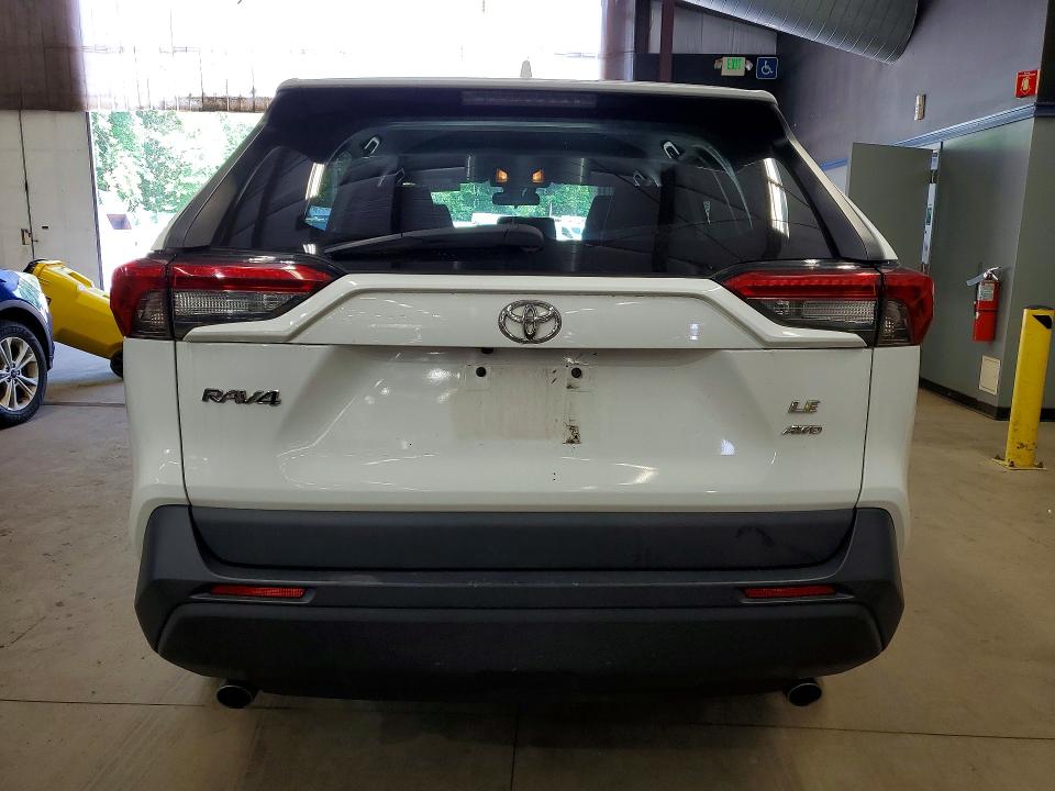 2021 Toyota Rav4 მანქანა იყიდება აუქციონზე, vin: 2T3F1RFV5MW203336, აუქციონის ნომერი: 64283196