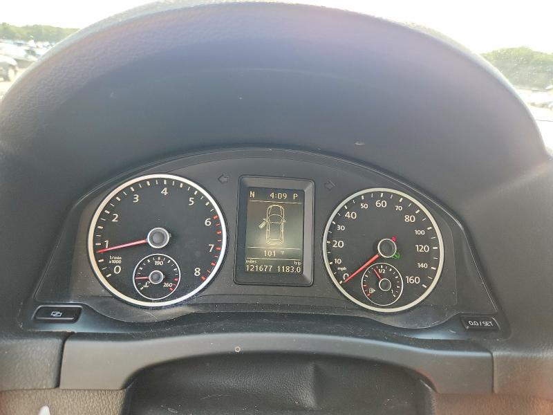 Продаж на аукціоні авто 2011 Volkswagen Tiguan, vin: WVGAV7AX2BW547129, номер лоту: 64398146