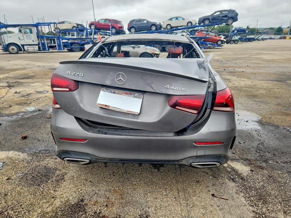2019 Mercedes-benz A მანქანა იყიდება აუქციონზე, vin: WDD3G4FB4KW001876, აუქციონის ნომერი: 64699246