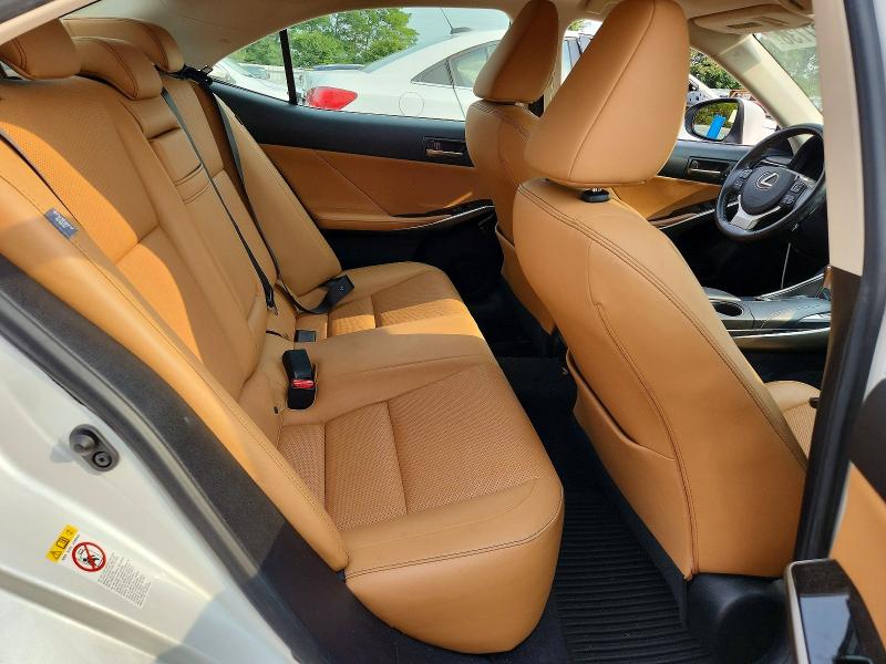 64497736 :رقم المزاد ، JTHC81D22J5030708 vin ، 2018 Lexus Is مزاد بيع
