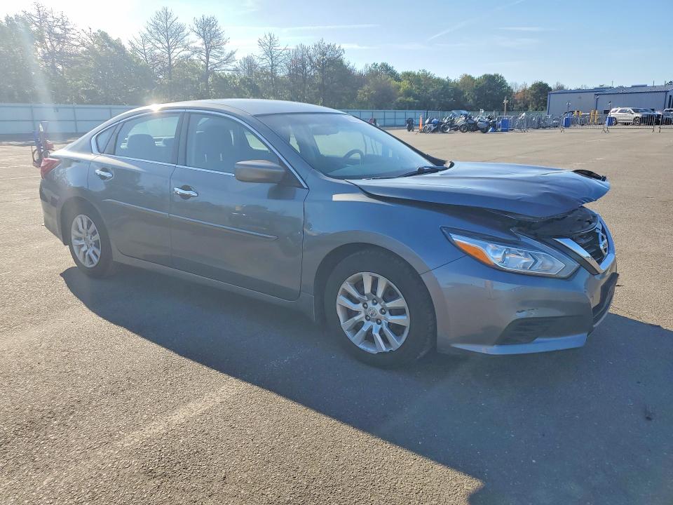 66235236 :رقم المزاد ، 1N4AL3AP6JC159992 vin ، 2018 Nissan Altima مزاد بيع