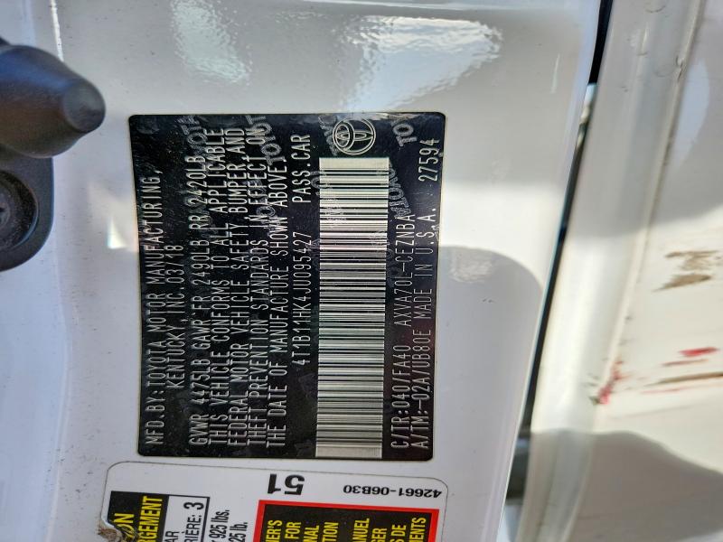 64480216 :رقم المزاد ، 4T1B11HK4JU095427 vin ، 2018 Toyota Camry مزاد بيع
