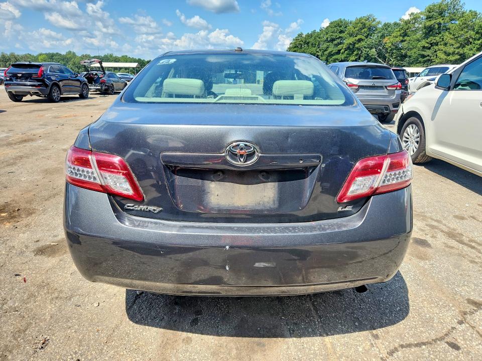 2011 Toyota Camry მანქანა იყიდება აუქციონზე, vin: 4T1BF3EK9BU699686, აუქციონის ნომერი: 64722686
