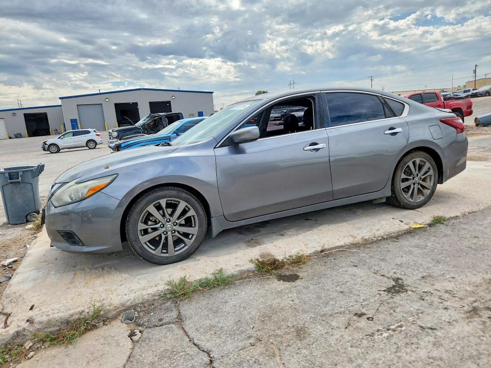 Продажа на аукционе авто 2018 Nissan Altima, vin: 1N4AL3AP0JC137678, номер лота: 66115786
