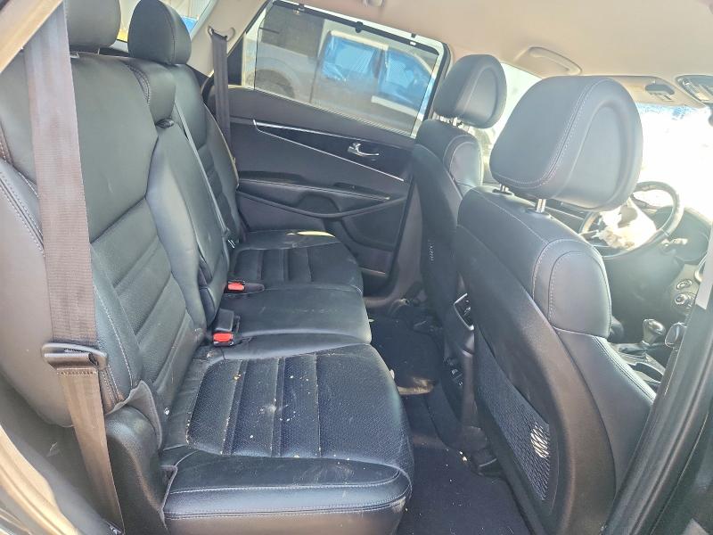 2016 Kia Sorento მანქანა იყიდება აუქციონზე, vin: 5XYPHDA13GG138609, აუქციონის ნომერი: 63376446