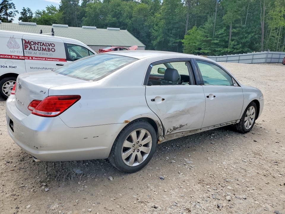 2006 Toyota Avalon მანქანა იყიდება აუქციონზე, vin: 4T1BK36B56U134318, აუქციონის ნომერი: 63874186