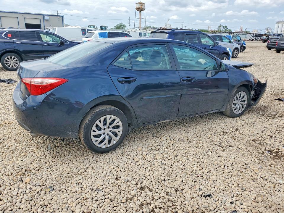65493146 :رقم المزاد ، 2T1BURHE6HC904986 vin ، 2017 Toyota Corolla مزاد بيع