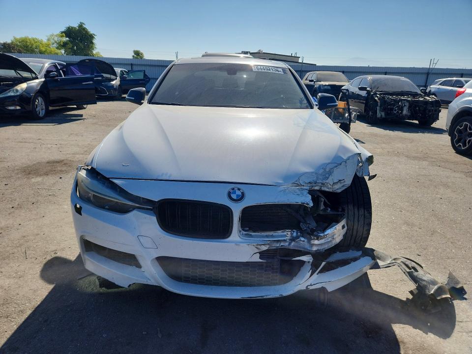 2013 Bmw 335 მანქანა იყიდება აუქციონზე, vin: WBA3A9C57DF476879, აუქციონის ნომერი: 64492136