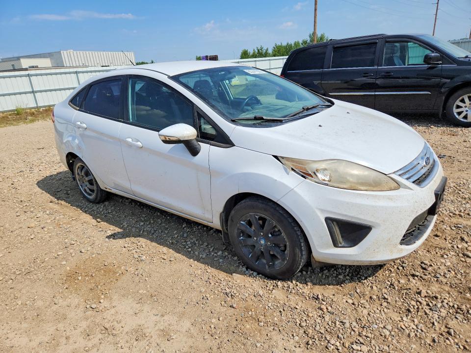 2013 Ford Fiesta მანქანა იყიდება აუქციონზე, vin: 3FADP4BJ7DM141442, აუქციონის ნომერი: 65341936