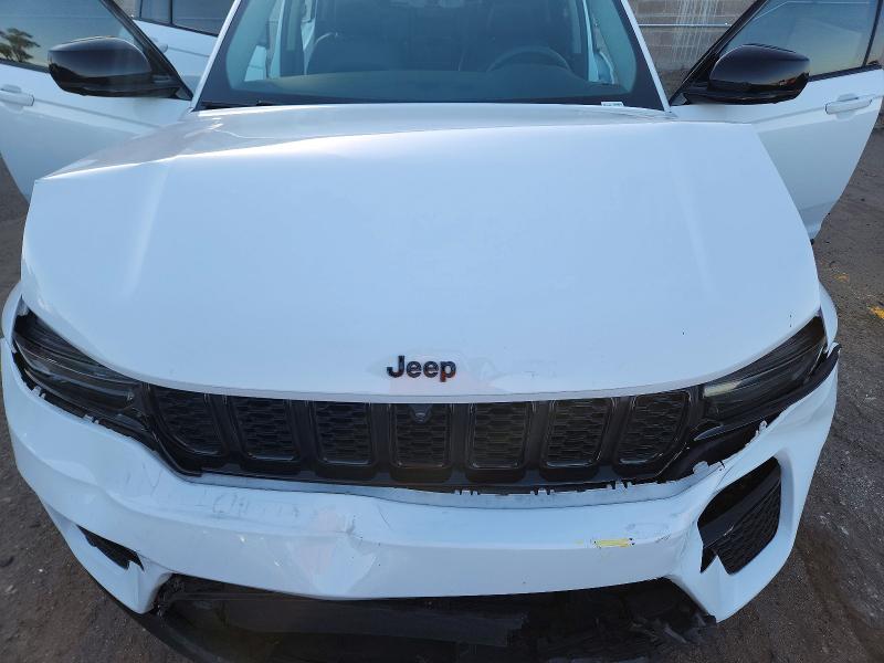 63866786 :رقم المزاد ، 1C4RJHBGXRC705767 vin ، 2024 Jeep Grand Cherokee مزاد بيع
