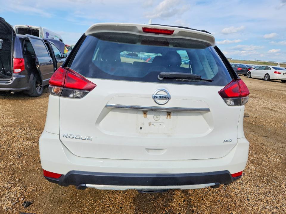 2017 Nissan Rogue მანქანა იყიდება აუქციონზე, vin: 5N1AT2MV6HC843123, აუქციონის ნომერი: 65462986