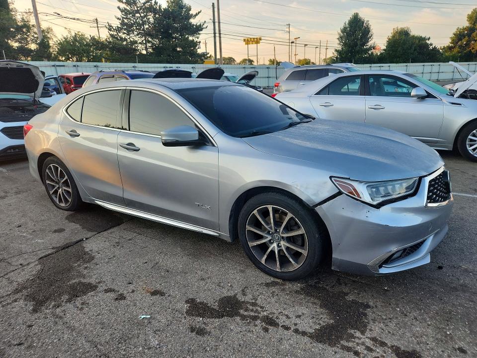 2018 Acura Tlx მანქანა იყიდება აუქციონზე, vin: 19UUB2F50JA011099, აუქციონის ნომერი: 66079396