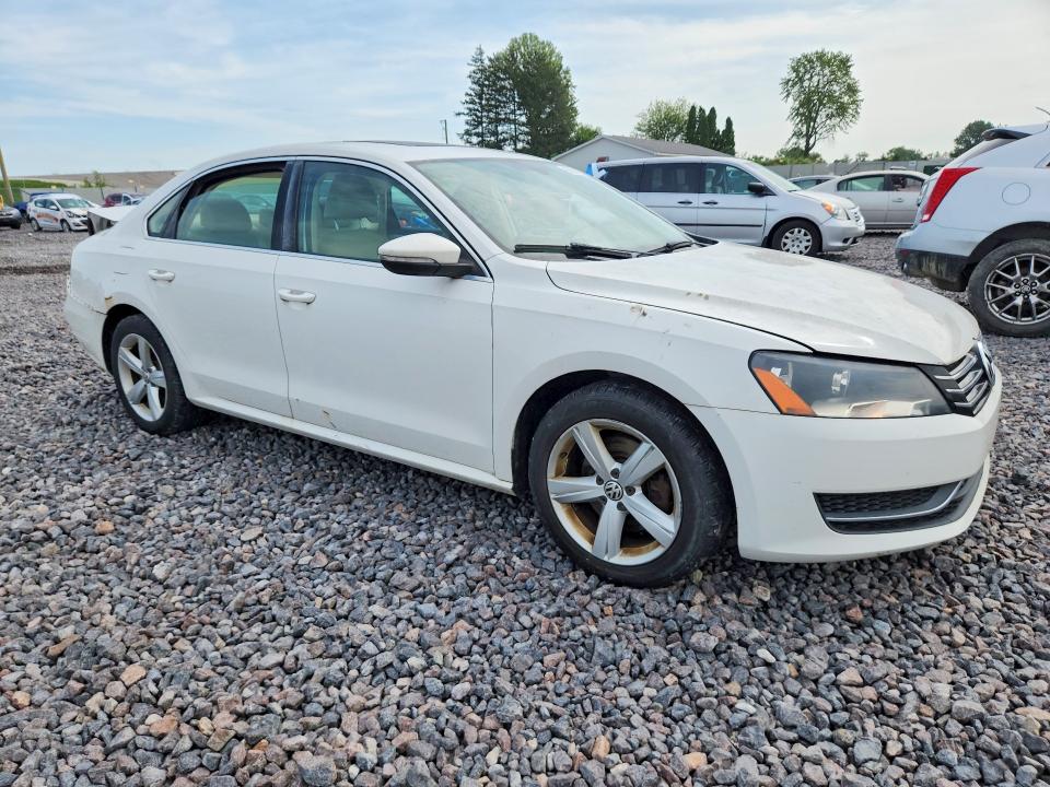 2012 Volkswagen Passat მანქანა იყიდება აუქციონზე, vin: 1VWBH7A37CC090010, აუქციონის ნომერი: 65691786