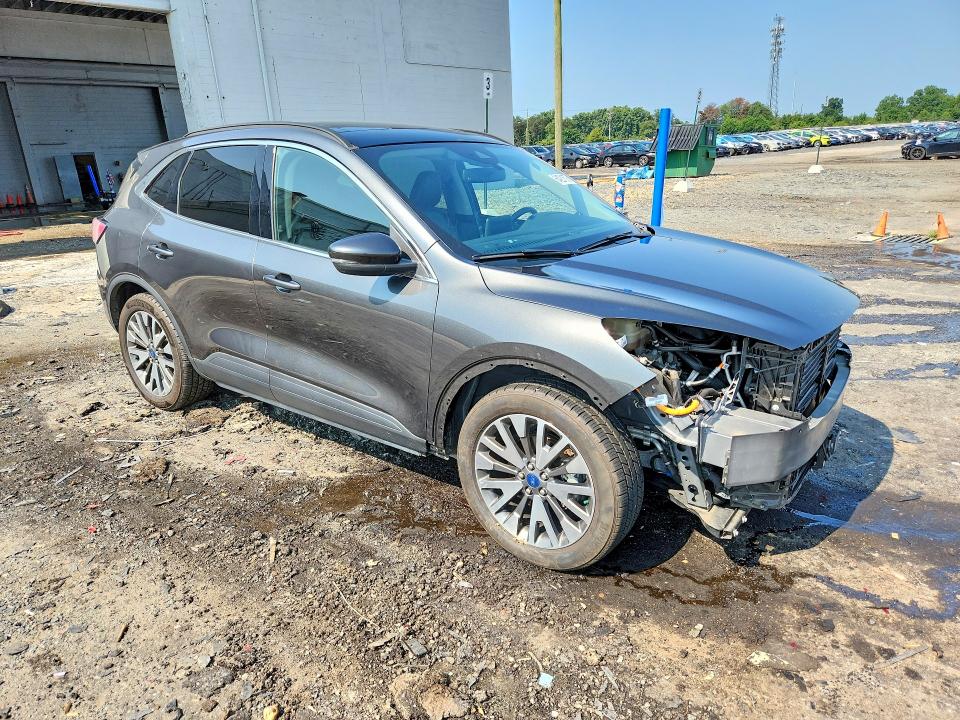 2020 Ford Escape მანქანა იყიდება აუქციონზე, vin: 1FMCU9DZ3LUA94799, აუქციონის ნომერი: 64221576