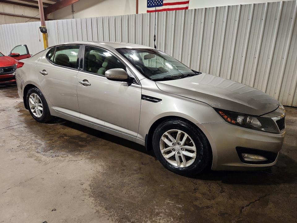 63290586 :رقم المزاد ، KNAGM4A73D5337449 vin ، 2013 Kia Optima مزاد بيع