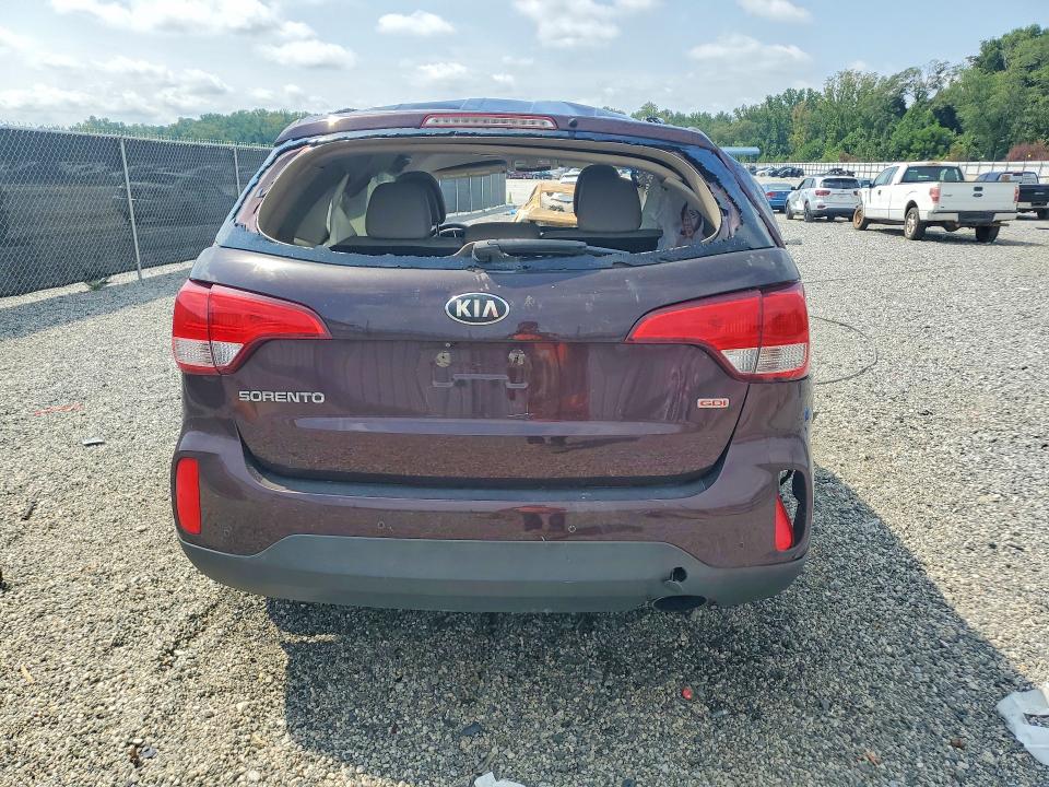 2015 Kia Sorento მანქანა იყიდება აუქციონზე, vin: 5XYKT3A64FG633088, აუქციონის ნომერი: 66776786