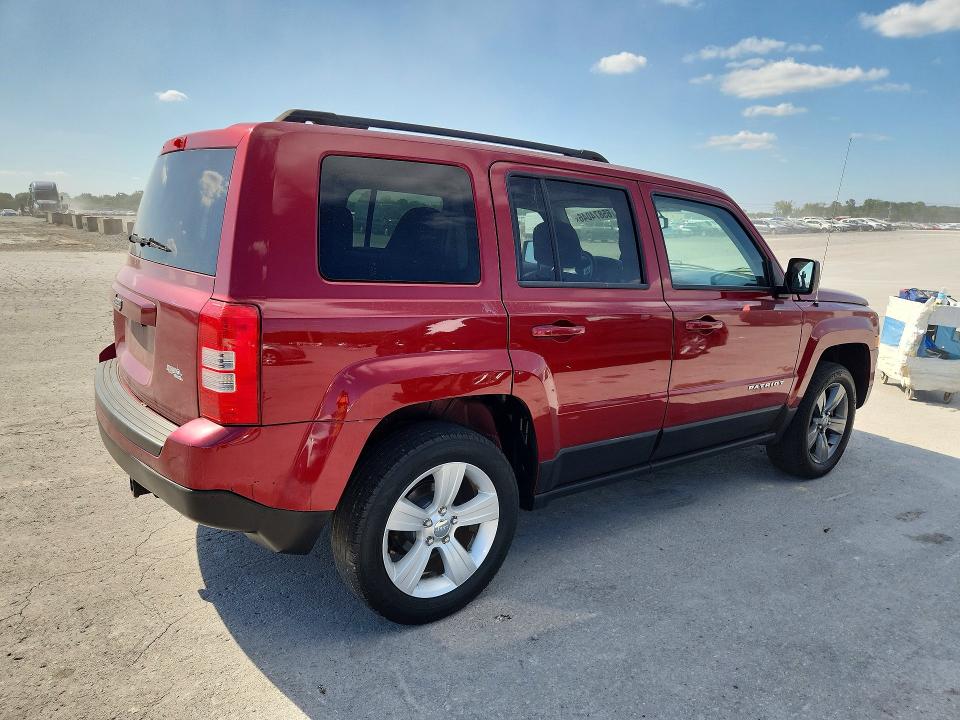 65874046 :رقم المزاد ، 1C4NJRFB0FD217887 vin ، 2015 Jeep Patriot مزاد بيع